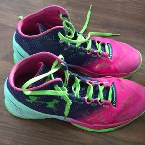 UA CURRY 2 NORTHERN LIGHTS